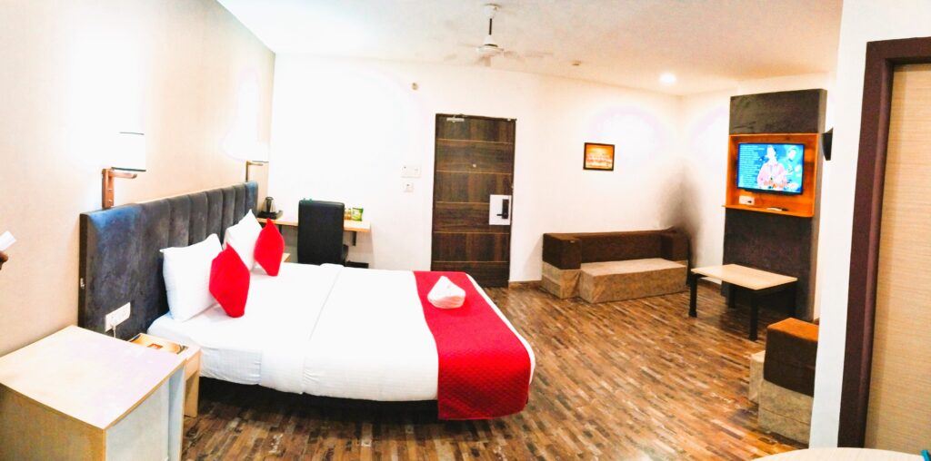 Luxury Hotel in Noida