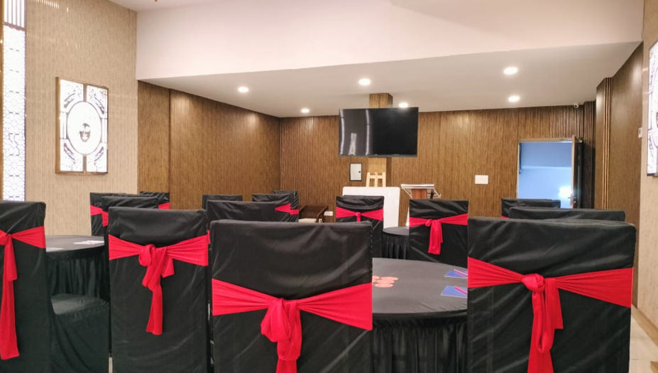 Conference Halls in Noida