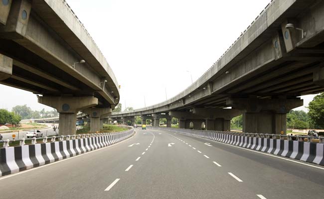 Hotels near Maha Maya Flyover