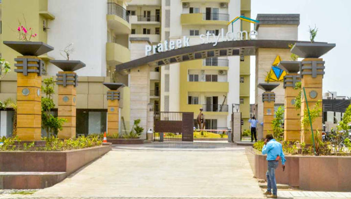 Hotel near Prateek Stylome