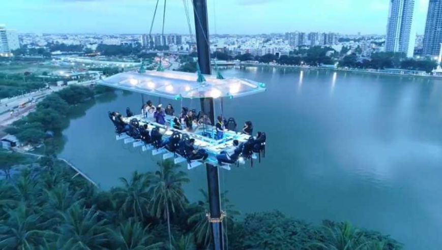 Hotels near Flydining Noida