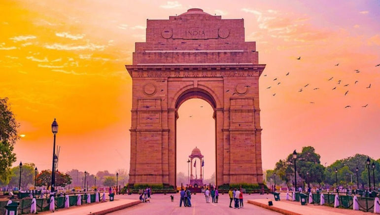 Hotels near India Gate