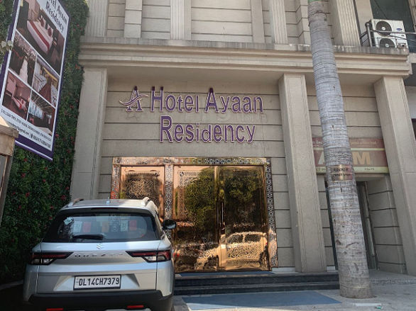 Ayaan Hotel